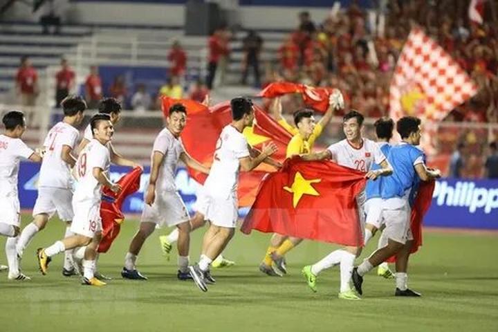 Từ